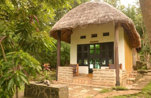 Kichwamba Cabina | Pumba Safari Cottages