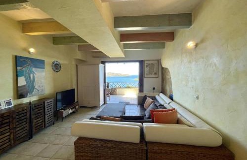 Capo Coda Cavallo Apartamento | Punta Est Trilocale Stupenda Vista Mare