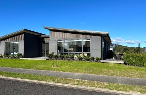 Cooks Beach Casa | Purangi Beachhouse