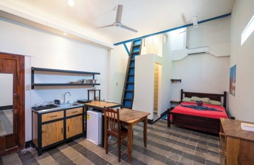 Granada Complejo | PURE Gym - Spa - Yoga - Lodging