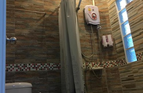 Lumphli Complejo | Q Zone Boutique House