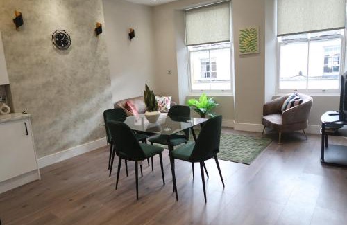 Sherborne Apartamento | Quaint Retreat In The Historic District Local