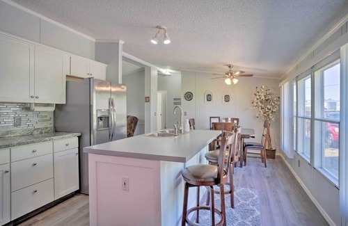 Ridgely Casa | Quaint Ridgely Home ~ 9 Mi to Reelfoot Lake!