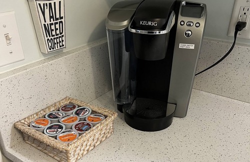 Tarpon Pond Cabaña | Quaint Seabrook Island Beach Cottage Near Charleston