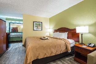 Irondale Hotel | Quality Inn Airport - Southeast