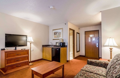 Alliance Hotel | Quality Inn Alliance