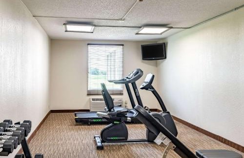 Bucyrus Hotel | Quality Inn Bucyrus North