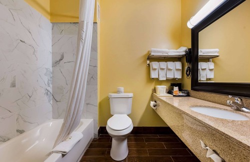 Fort Payne Hotel | Quality Inn Fort Payne I-59 exit 222