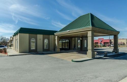 Harrison Hotel | Quality Inn Harrison North