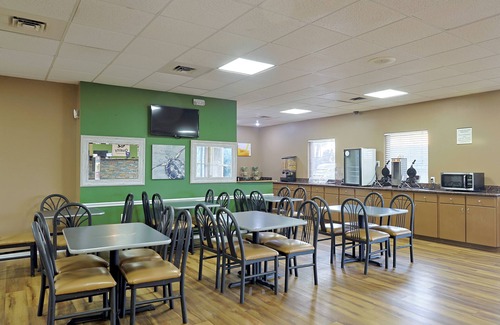 Titusville Hotel | Quality Inn Kennedy Space Center