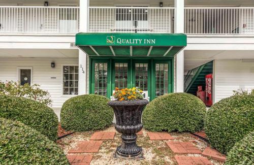 Lancaster Hotel | Quality Inn Lancaster