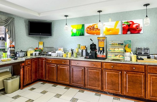 Groveton Hotel | Quality Inn Mt. Vernon