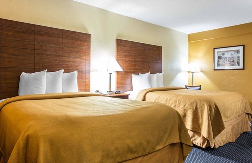 Mullins Hotel | Quality Inn Mullins - Marion