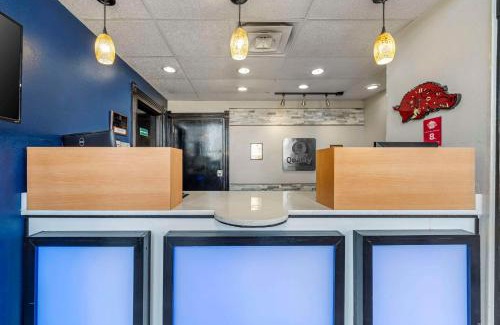 Siloam Springs Hotel | Quality Inn Siloam Springs West