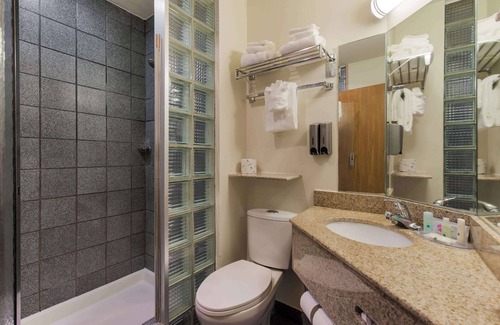 Red Wing Hotel | Quality Inn & Suites Red Wing