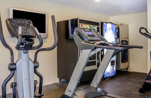 Waterbury Hotel | Quality Inn Waterbury East