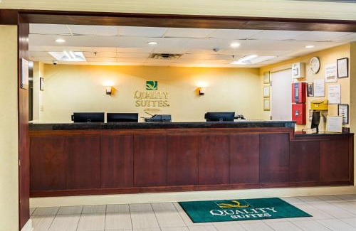 Forest Park Hotel | Quality Suites Atlanta Airport East