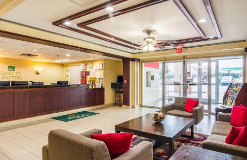 Forest Park Hotel | Quality Suites Atlanta Airport East
