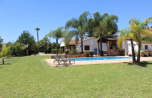 Coin Villa | VILLA PEREILA Coín (Málaga)