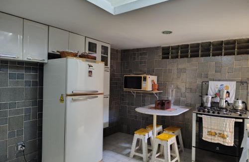 Pitimbu Casa | Quarto com 3 camas