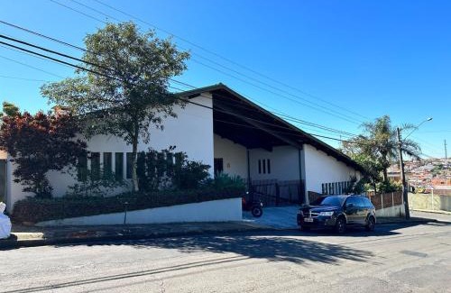 Botucatu Casa | Quarto com banheiro privativo no Centro