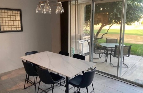 La Quinta Condominio | Quiet Condo on the Course