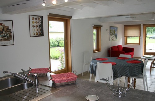 Jumieges Cabaña | Casa tranquila en el corazón de los bucles del Sena con vistas al Sena.