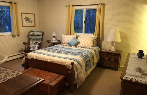Choteau Otro | Quiet country home with large yard.
