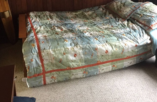 Fancher Cabaña | Cabaña tranquila y acogedora con dos frentes de agua, en el lago Ontario y Johnson's Creek