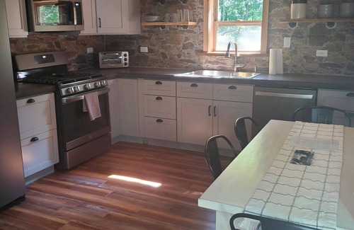 Benton Casa | Quiet Cozy Private Retreat near Rickett's Glen State Park