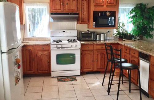 Wellesley Casa | Casa familiar tranquila - La mejor ubicación - A pie de tren / Colegios / Supermercado