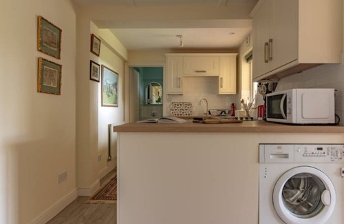 Rotherfield Greys Apartamento | Quiet flat in pretty woods. Ideal for walkers & cycling. Near Henley-on-Thames.