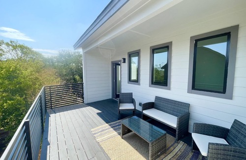 St. Johns Casa | Quiet Oasis 10 min from Downtown, New Build 2022!