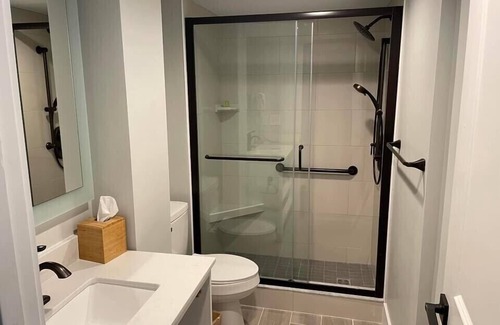 Holmes Beach Complejo | Quiet Oceanfront Resort located on Anna Maria Island May 3- May 10, 2025