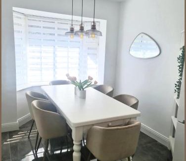 Douglas Casa | Quiet & Relaxing Home in Frankfield