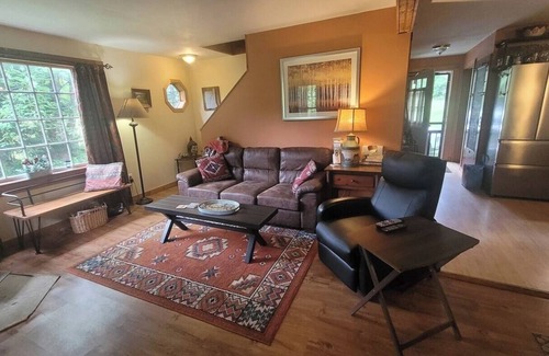 Bradford Casa | Quiet Riverfront Cottage | 2BR, Pet Friendly