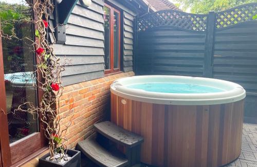 Wickham Hotel | Quob Park Old House Hotel & Spa