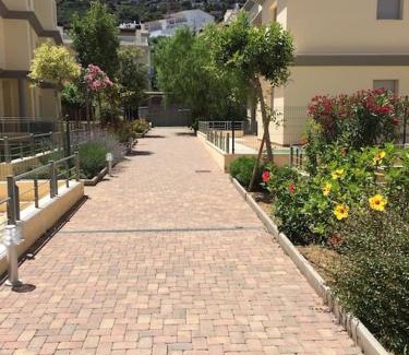 Llanca Apartamento | résidence avec piscine face à la mer, 1ère ligne