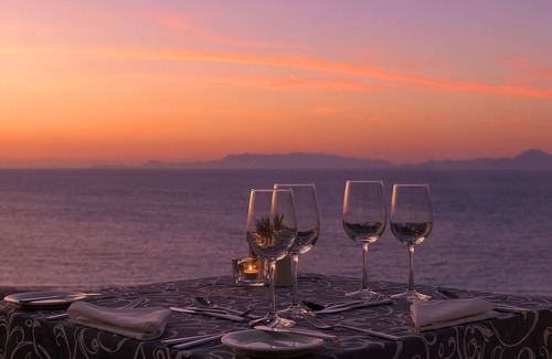 Ixia Apartamento | R 1249 Xeno Presidential Apartment Sew View with Personal Pool With Tennis & squash courts & Mini ba