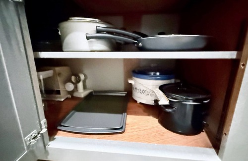 Mammoth Spring Casa | R&R cabin is a cozy 2-bedroom house in Mammoth Spring with a Spring River view!