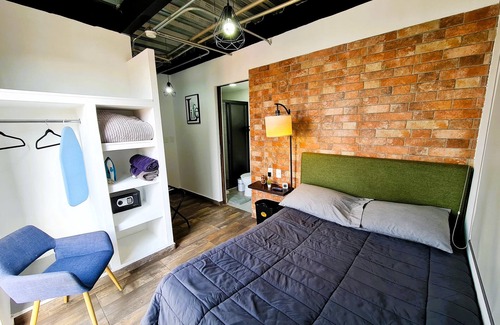 Ciudad López Mateos Casa | R02 Habitación Equipada STV WIFI Parking