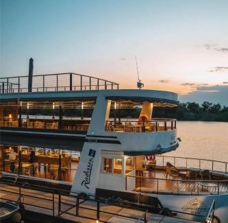 Livingstone Hotel | Radisson Blu Mosi-oa-Tunya Livingstone Resort