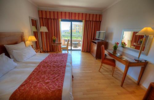 St. Julian's Hotel | Radisson Blu Resort, Malta St. Julian's