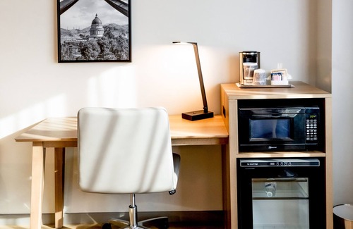 Rio Grande Hotel | Radisson Hotel Salt Lake City Downtown