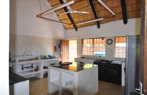 Chikombe Cabina | Rafiki Safari Camp