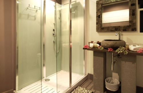 Teahupoo Hotel | Raiatea Lodge Hotel
