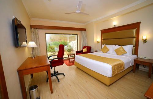 Tirupati Hotel | Raj Park- Hill View