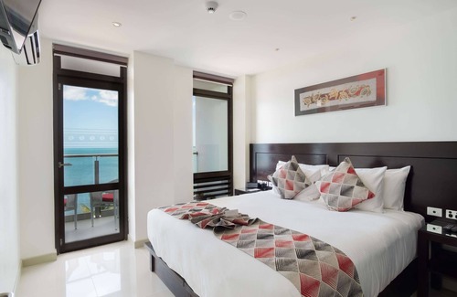 Wailoloa Hotel | Ramada Suites by Wyndham Wailoaloa Beach Fiji