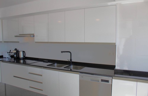 Ciudad Jardin Apartamento | Rare find! Skyline View-Modern family-friendly 4 bedrooms 2 bathroom Flat Malaga