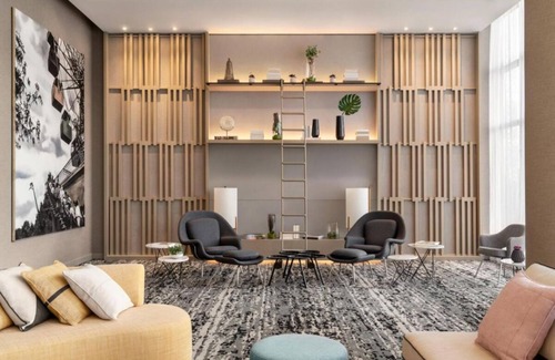 Hollywood South Central Beach Hotel | Rare Gem! Onsite Pool, Kitchen